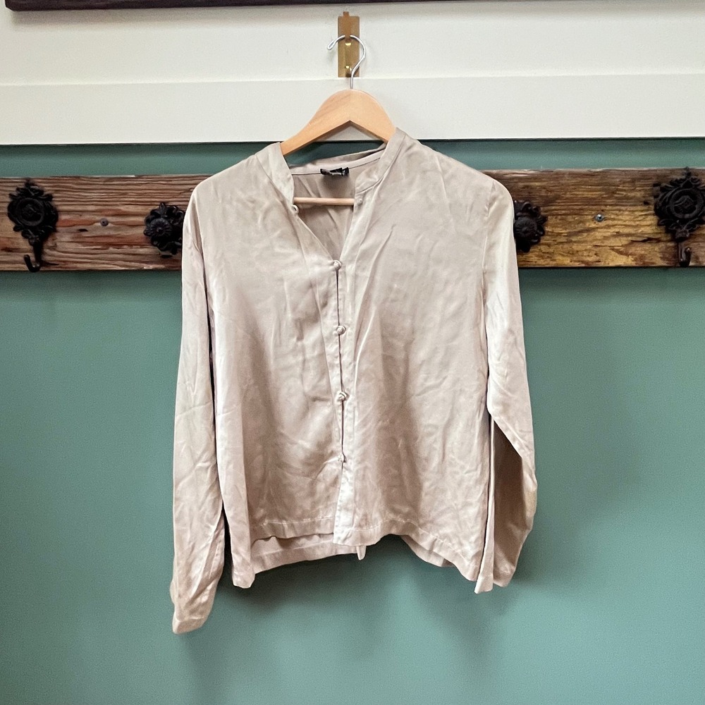Eileen Fisher Womens Large 100% Silk Frog Button Mandarin Blouse Champagne Beige